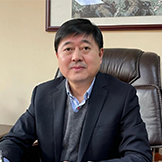 整脊顾问——王遵来教授.png